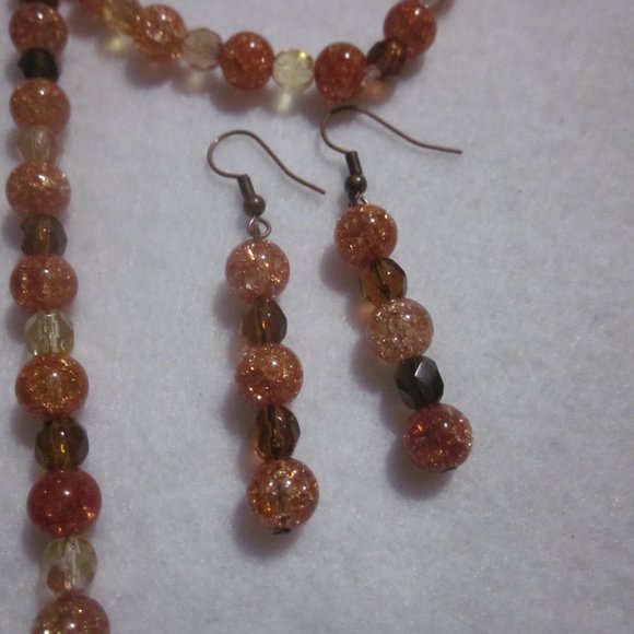 Multi Brown Necklace Set. - Picture 3 of 6